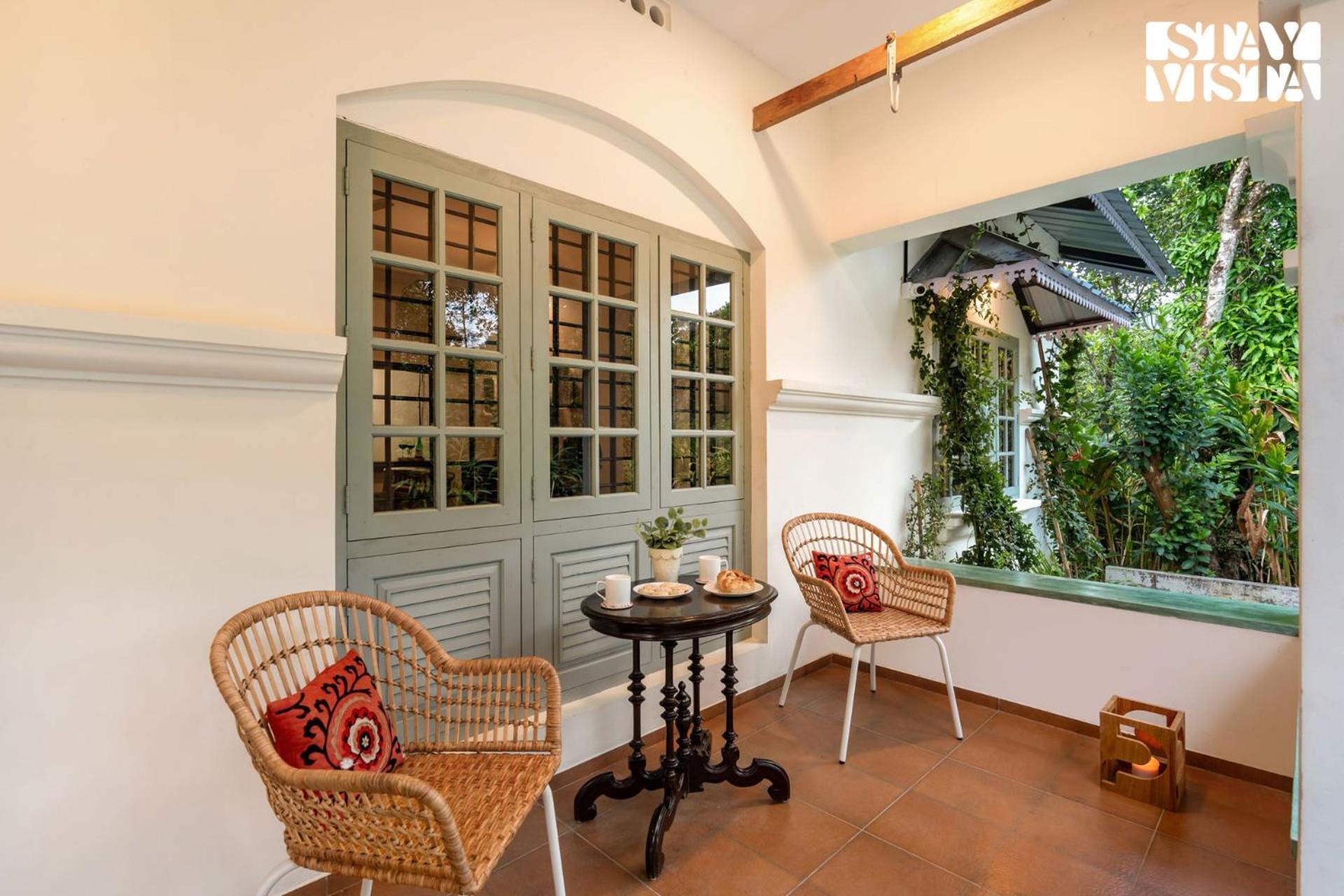 Stayvista At Catherine Cottage With Heater & Board Game Munnar Exterior photo